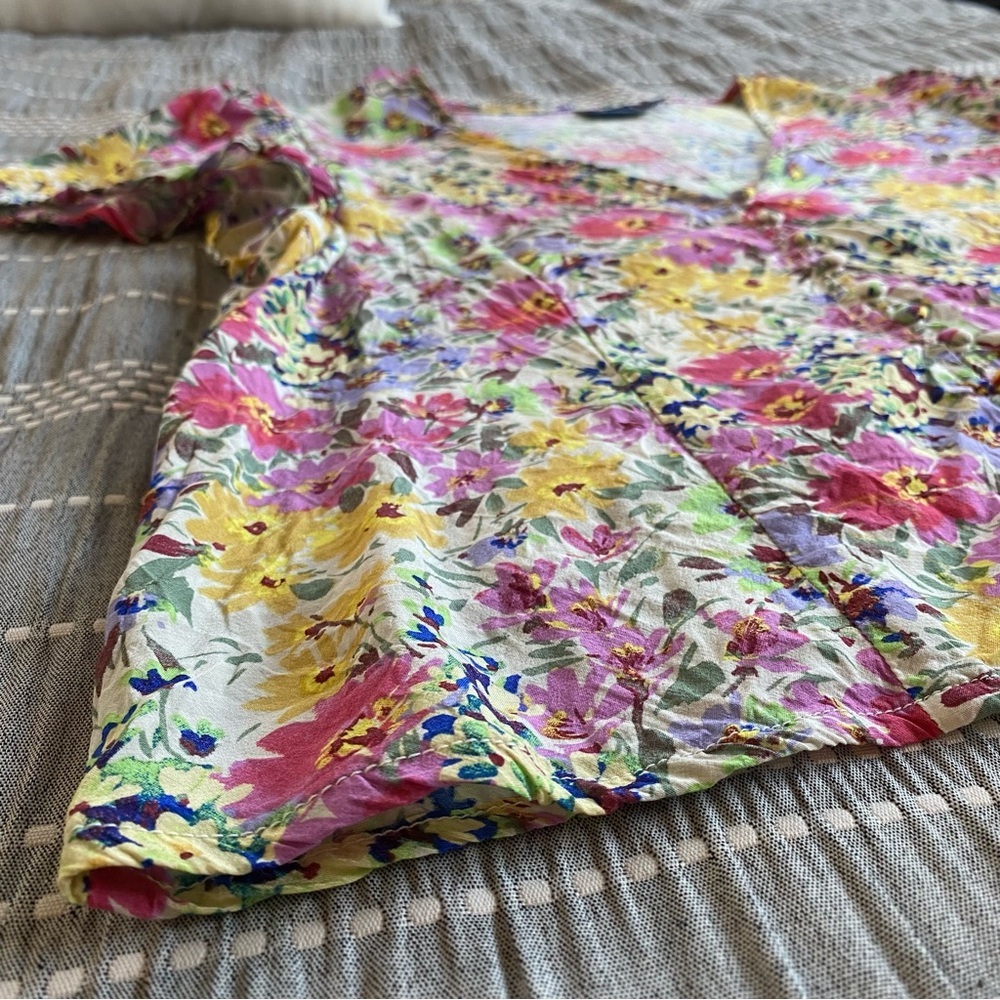 Gap Crepe Flutter-Sleeve Top Spring Multi Floral V Neck Short Sleeve Small Crop - Picture 10 of 13